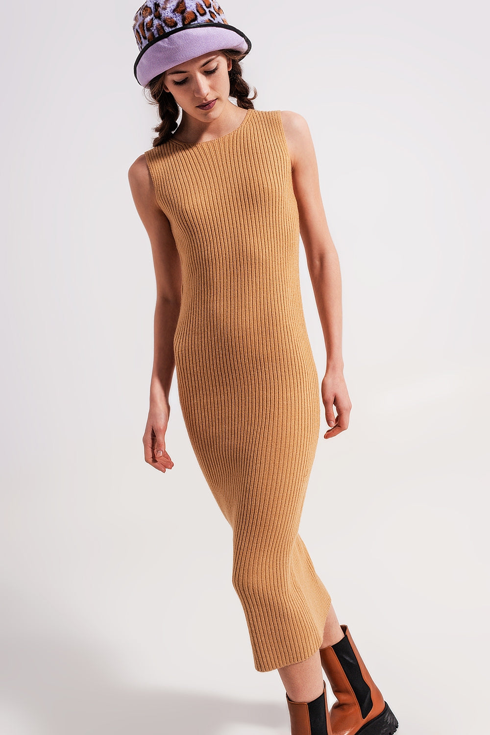 Crew Neck Ribbed Midi Dress in Beige