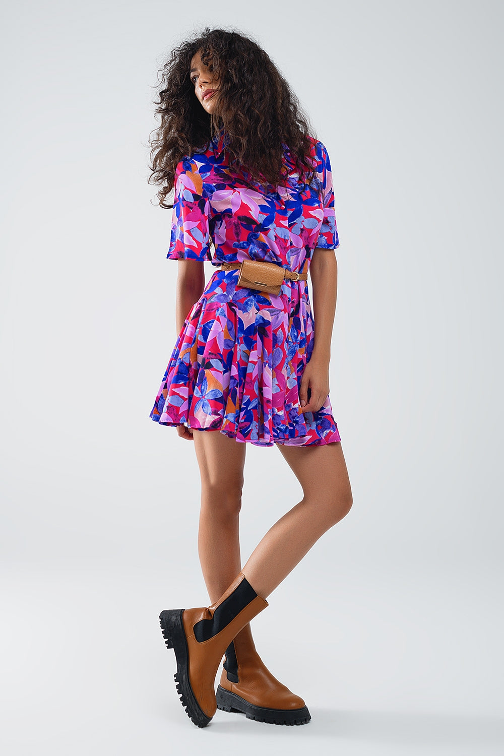 Flowy Short Shirt Dress With Abstrat Print in Fuchsia and Purple
